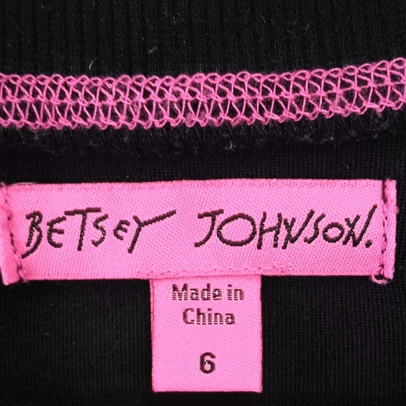 Name brand clothing for the whole family! - Picture 2 of 15